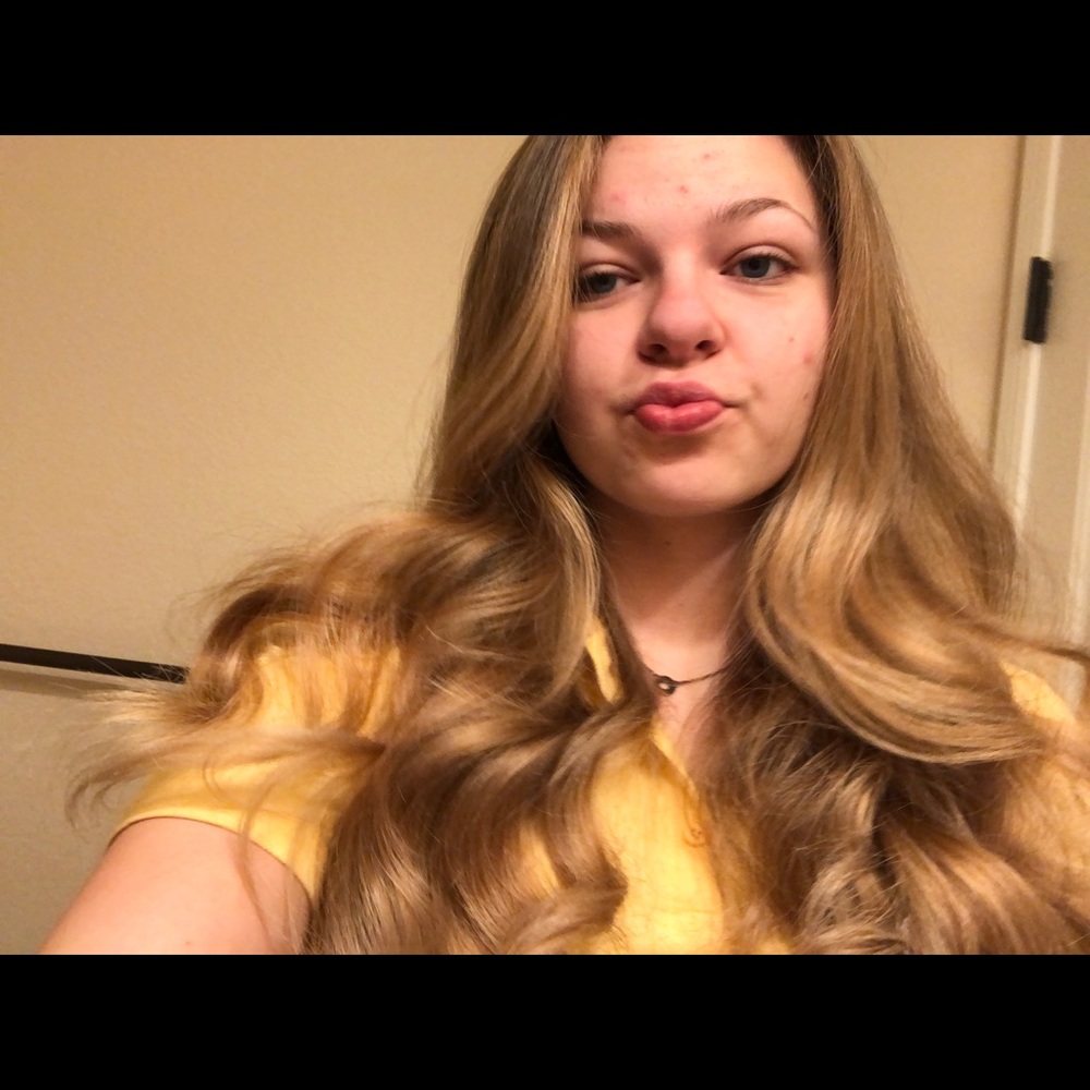 Meet your Posher, Savannah